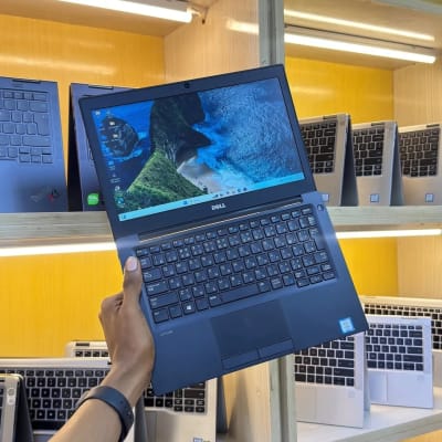 Dell Latitude 3120 2-in-1 Pentium N6000 8GB RAM 256GB SSD alternate