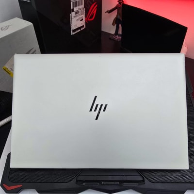 HP EliteBook 840 G7 10th Gen Intel Core i5-10310U Processor 8GB RAM 256GB SSD Touch Screen 14" FHD Display alternate